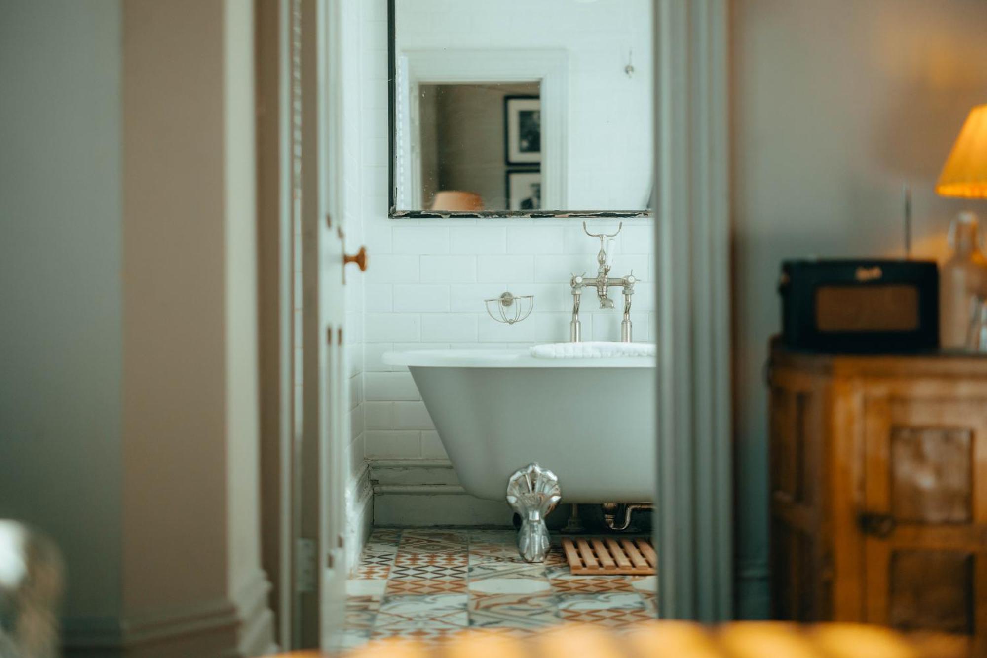 The Rudloe Near Bath - Marco Pierre White Hotel Corsham Bagian luar foto